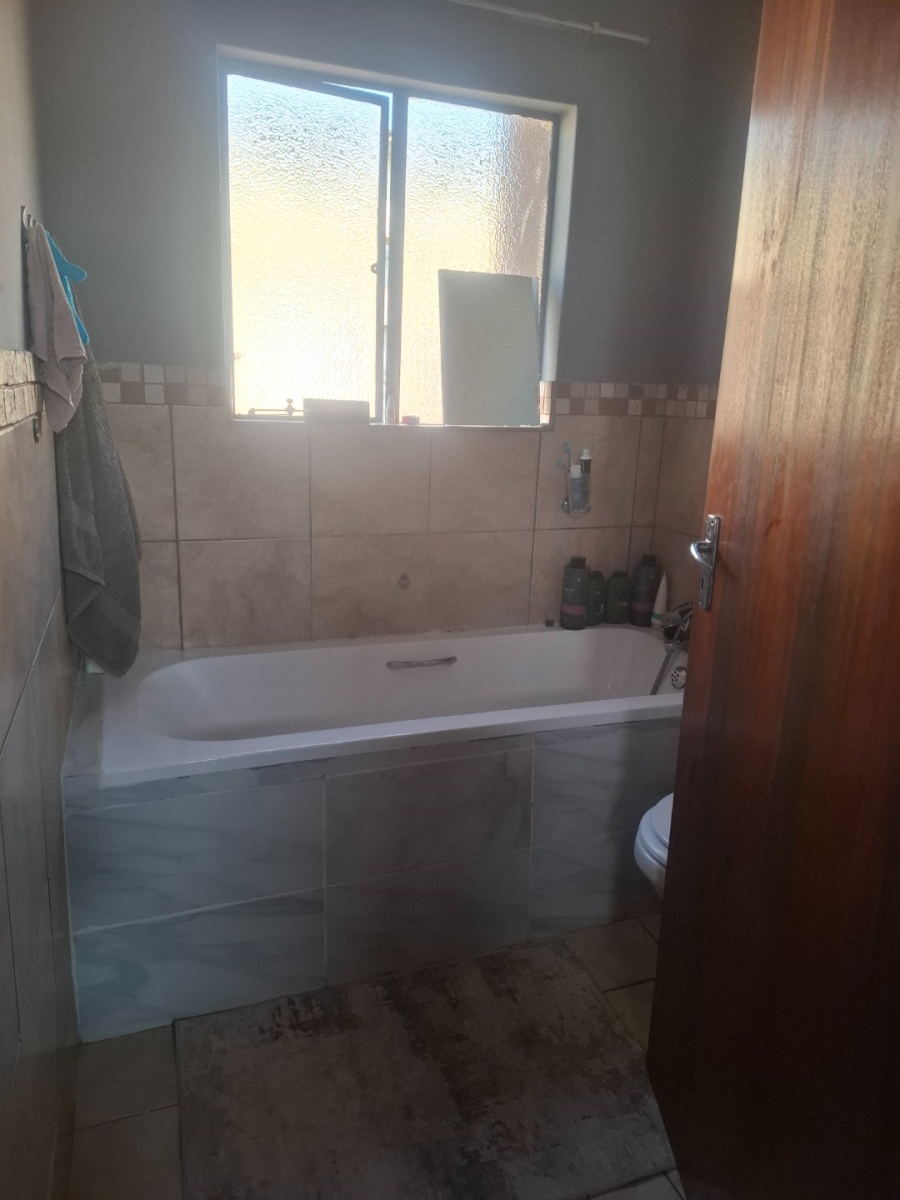 1 Bedroom Property for Sale in West Park Free State